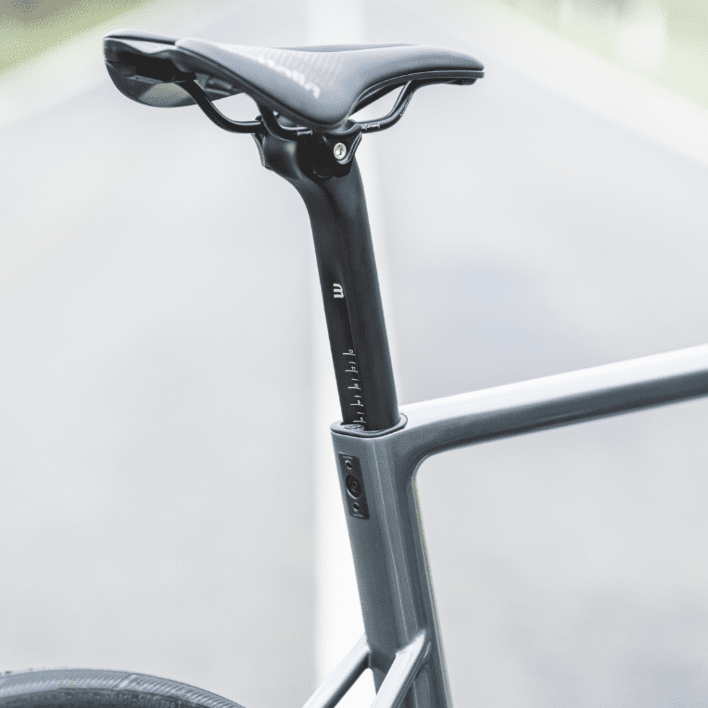 Basso Astra Bike Hire - Image 6