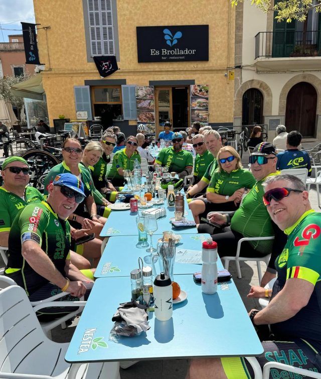 Lunch stop at Petra at one of our favourite places. Have you had the carrot cake?You know it cycling season when the square of this iconic town starts to get busy.#cyclingparadise