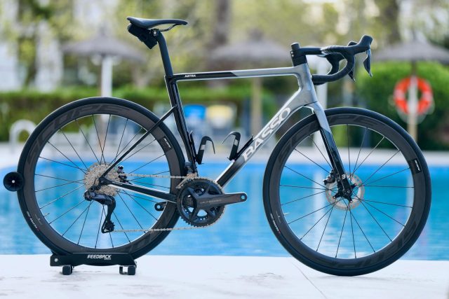 New bikes, still the same greta ride! All our bikes come with di2 and disc breaks giving you the best cycling experience in Mallorca.You can also upgrade the wheels and feel like a pro as ridden by @ineosgrenadiersBook now for autumn and if you looking ahead for 2027 reach out to us for best pricing.@bassobikes
@scopecycling📷 @gspmedia